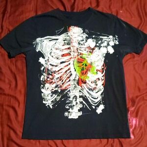Skeleton Rib Cage Graphic Black Tee